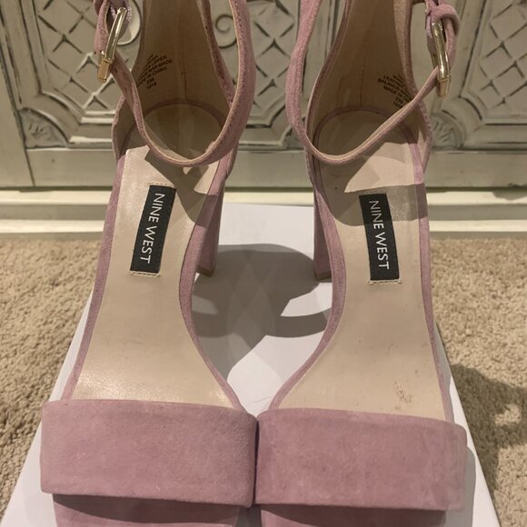 NWOT Nine West Suede Lavendar Sandals - Block / Chunky Heel Ankle Strap sz 5.5 - Picture 7 of 11